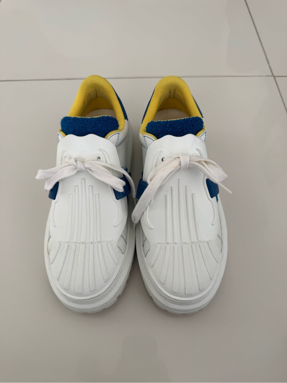 Christian Dior Dior-ID Sneaker - Picture 3 of 9